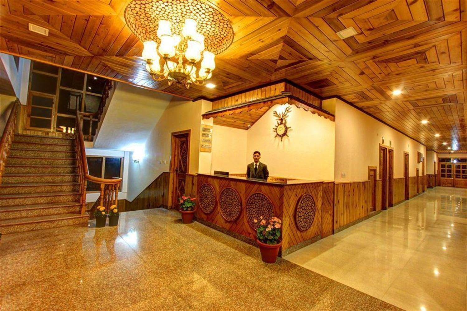 Luxe Signature, Manali